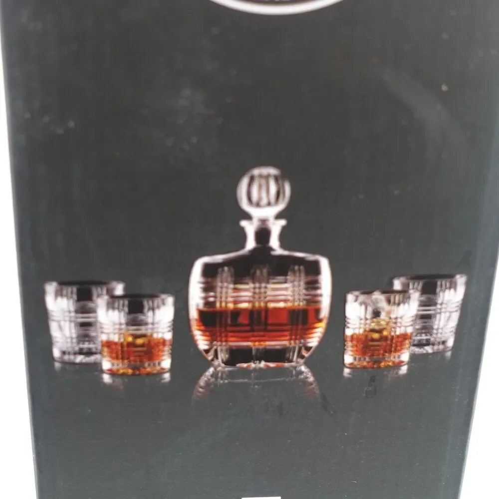 Fitz and Floyd Bridgeport Whiskey Decanter and 4 Old Fashion Whiskey Glasses NIB